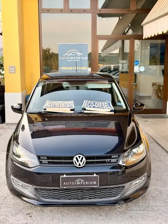 Volkswagen Polo 2011 photo 2