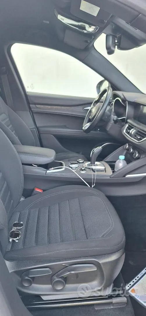 Alfa Romeo Stelvio 2022 photo 4