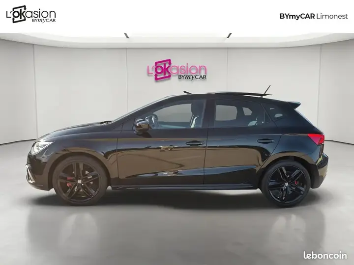 Seat Ibiza 2023 photo 2