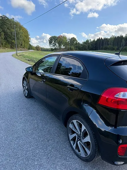 Kia Rio 2016 photo 3