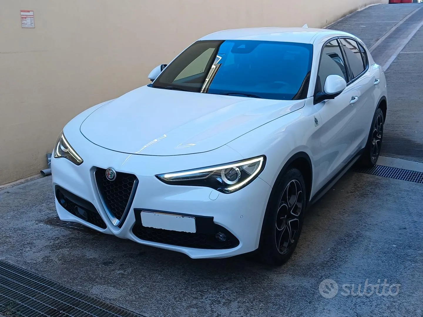 Alfa Romeo Stelvio 2022 photo 3