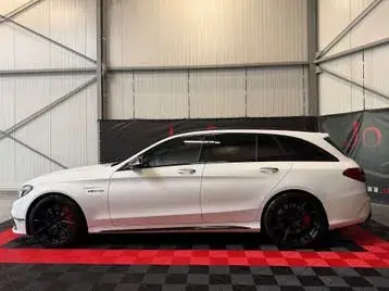 Mercedes-Benz C 63 Amg 2017 photo 3