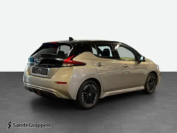 Nissan Leaf 2023 photo 5