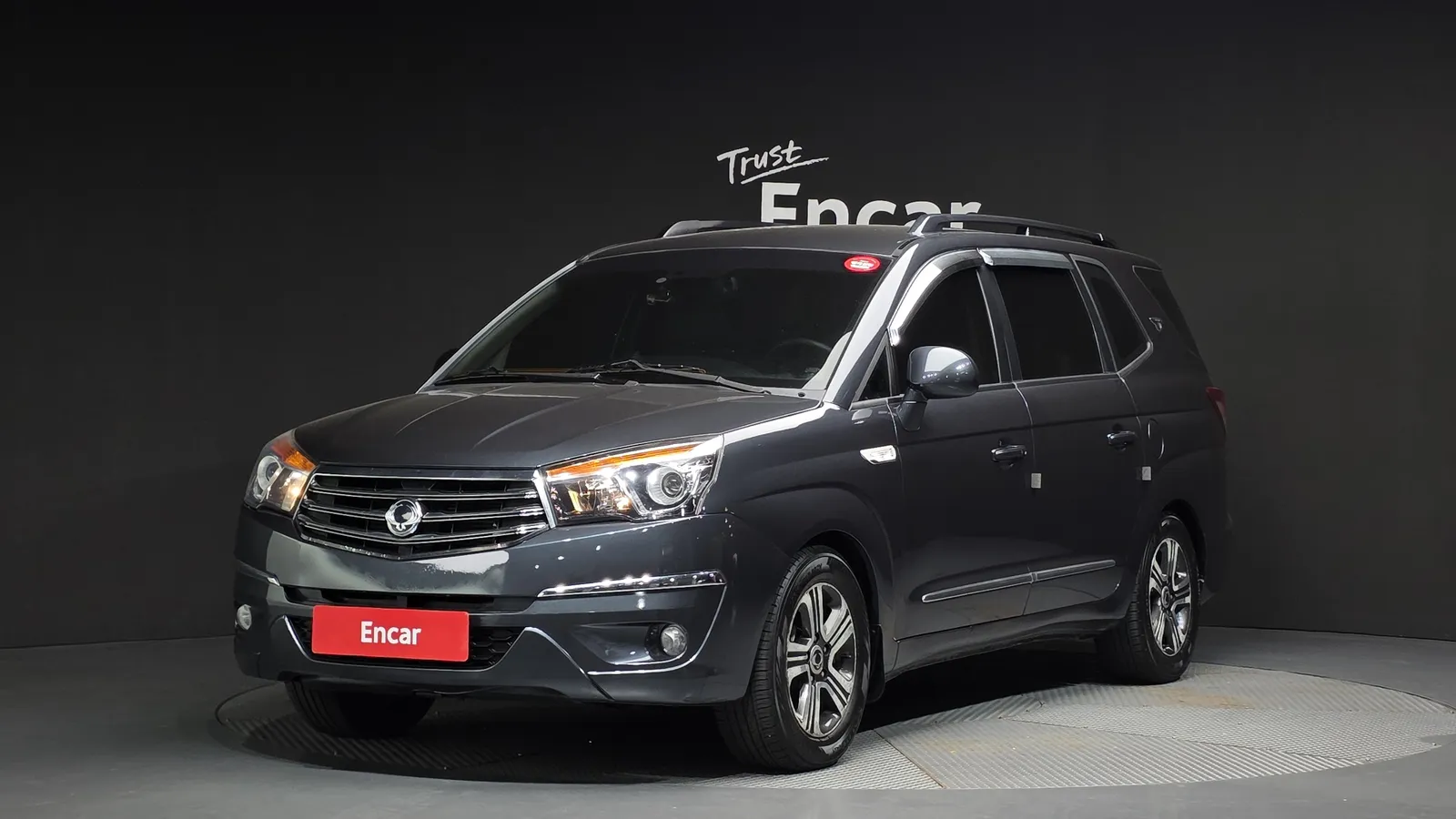 KG Mobility Korando Turismo