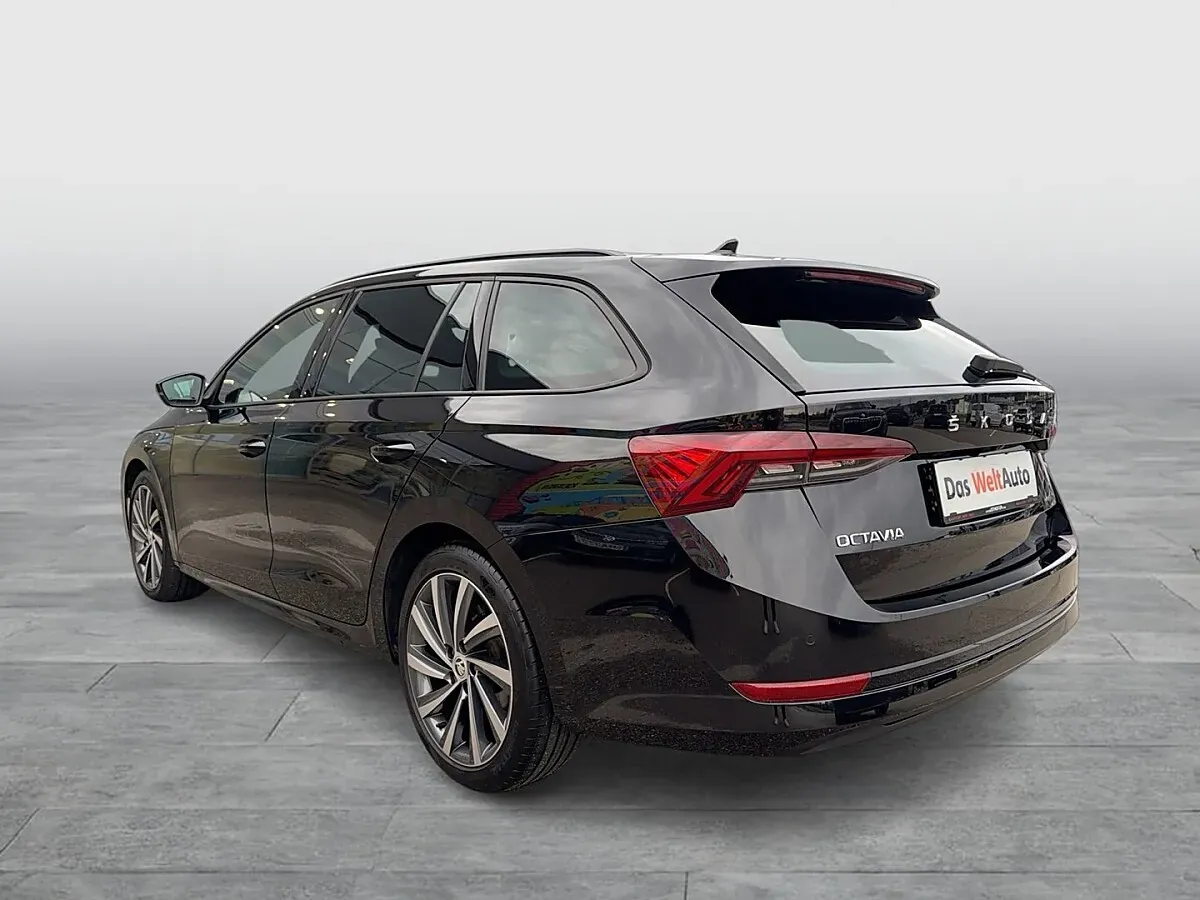 Skoda Octavia 2023 photo 3