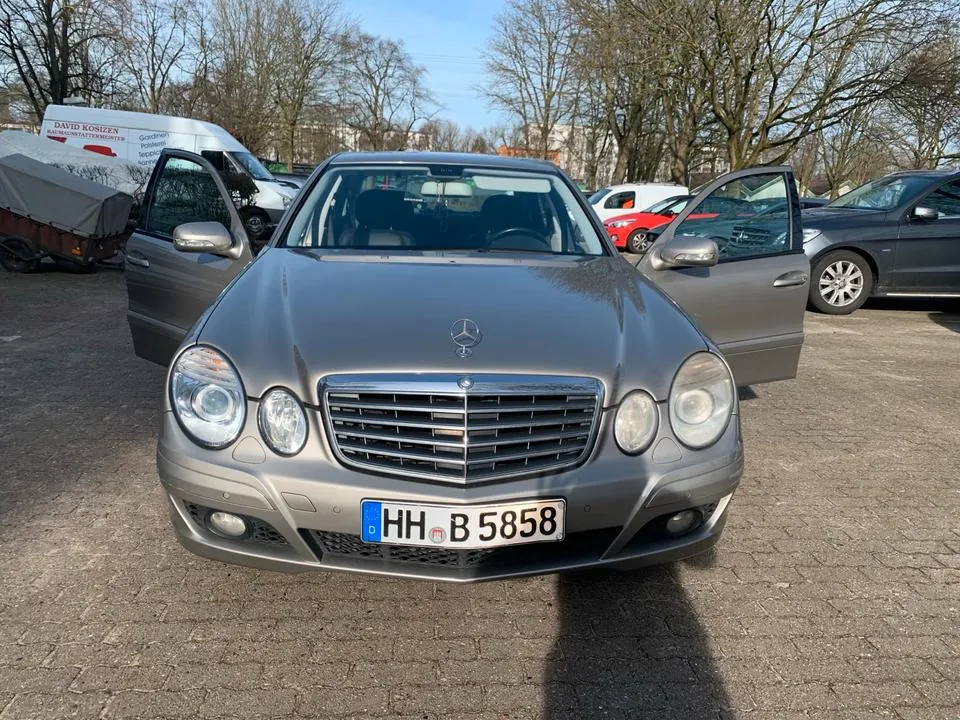 Mercedes-Benz E220 Cdi