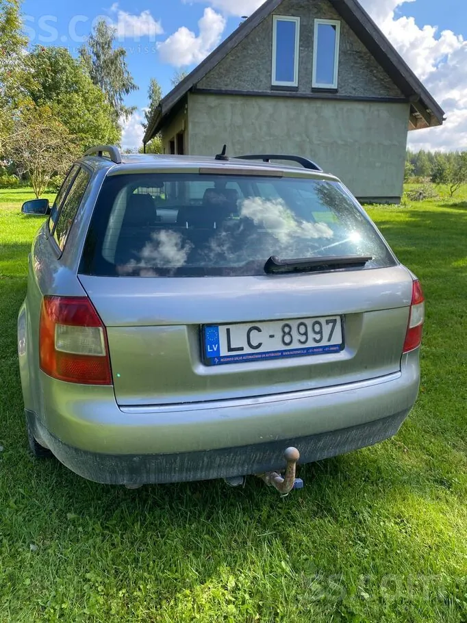Audi A4 2003 photo 4