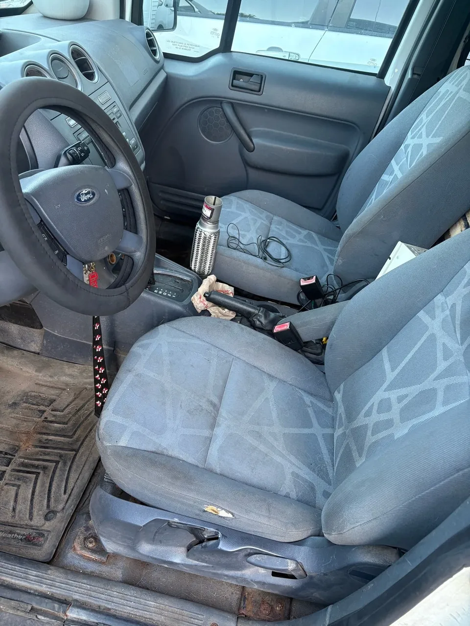 Ford Transit Connect 2011 photo 4