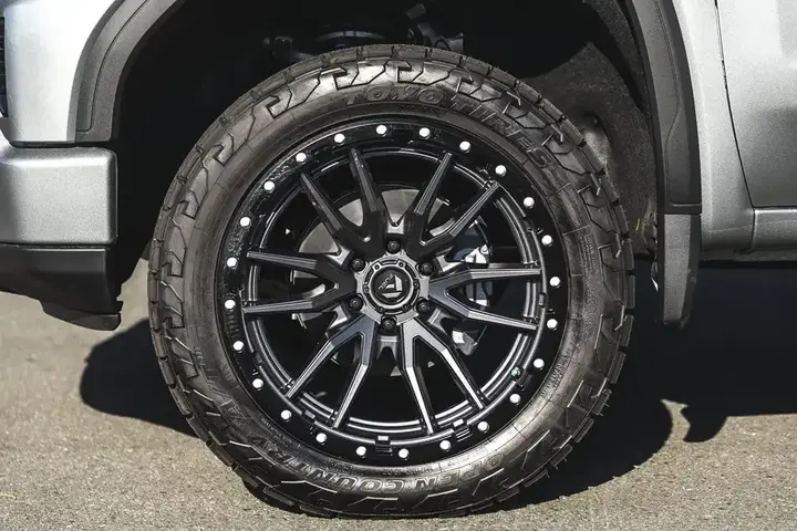 GMC Sierra 1500 2026 photo 3