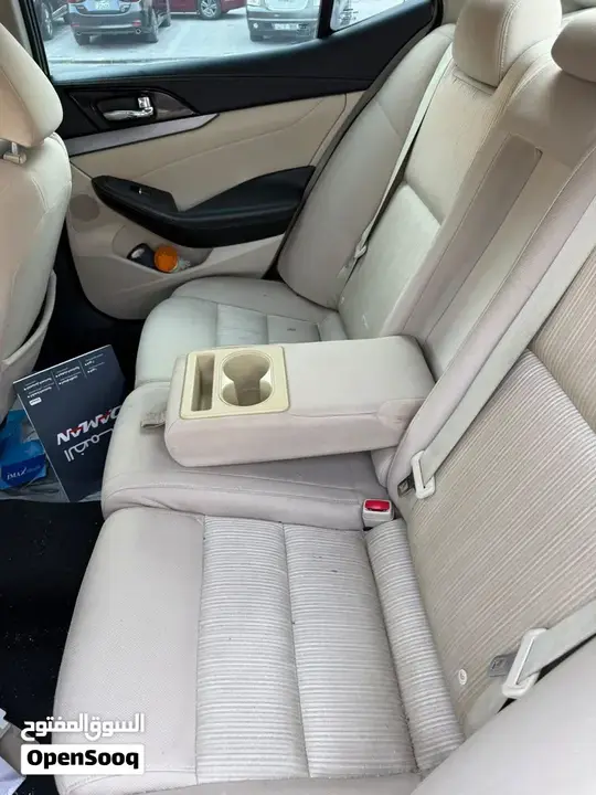 Nissan Maxima 2016 photo 4