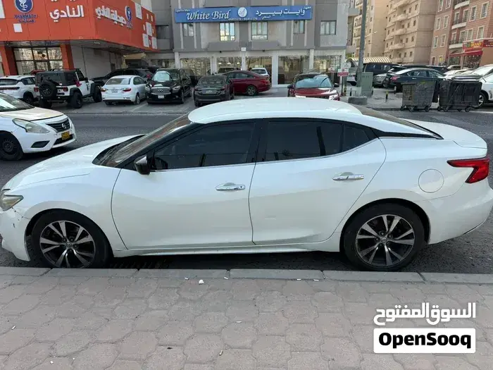 Nissan Maxima 2016 photo 2