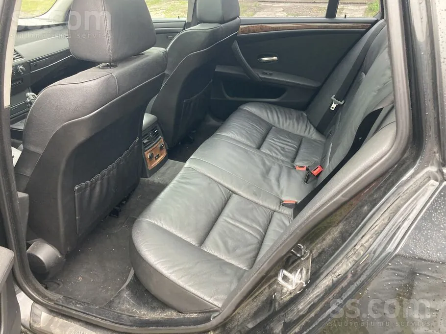 BMW 525Xi 2009 photo 5