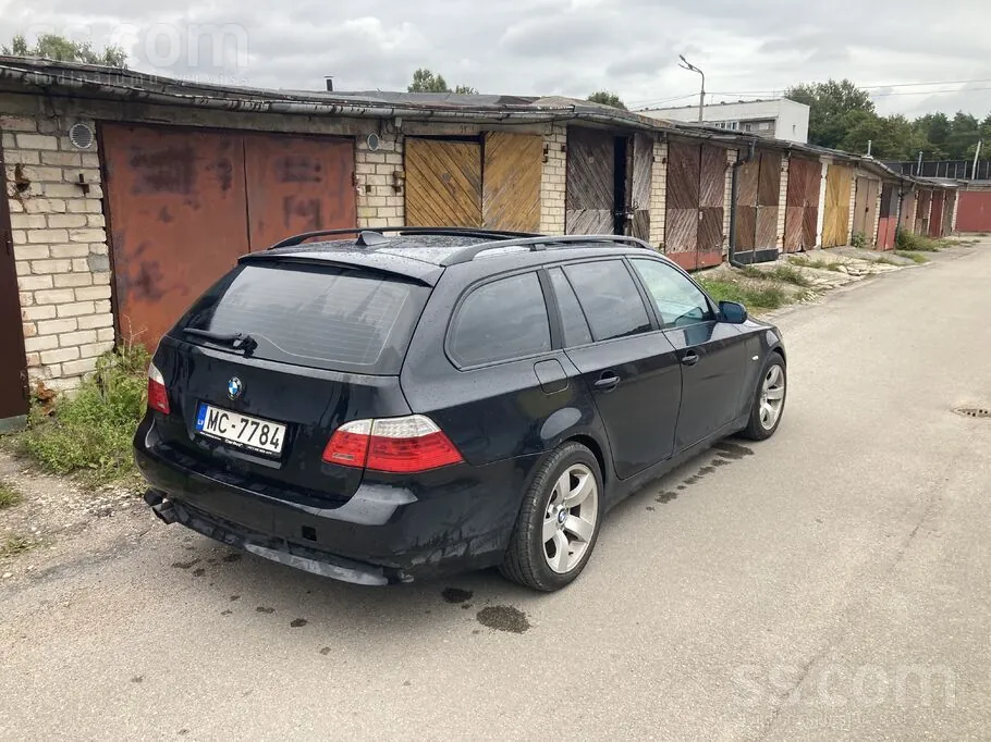 BMW 525Xi 2009 photo 3