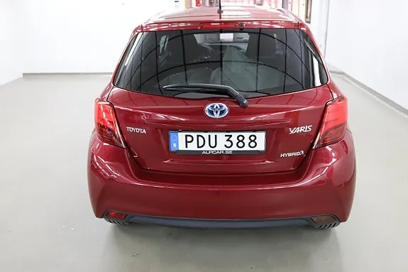 Toyota Yaris 2017 photo 5
