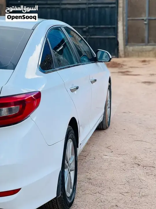 Hyundai Sonata 2017 photo 3