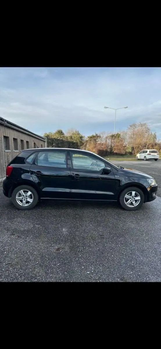 Volkswagen Polo 2012 photo 3