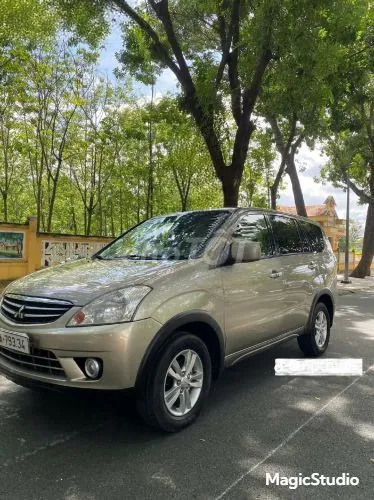 Mitsubishi Zinger