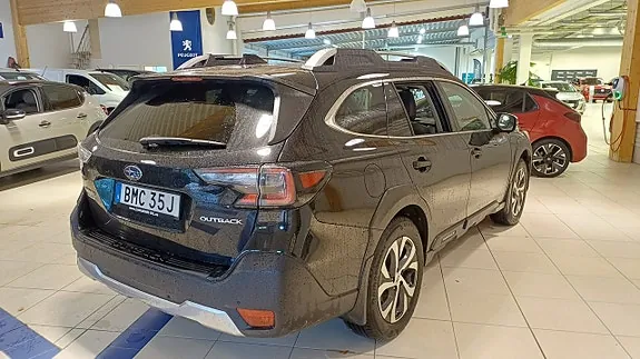 Subaru Outback 2022 photo 3