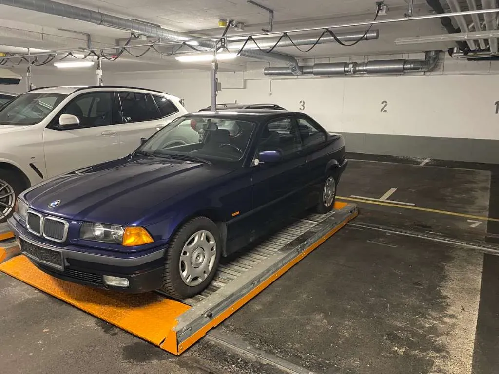 BMW 3 Series 1996 photo 3