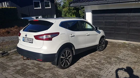 Nissan Qashqai 2014 photo 2