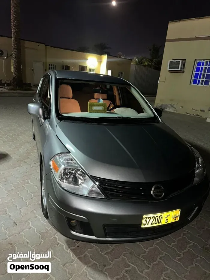 Nissan Versa 2009 photo 2