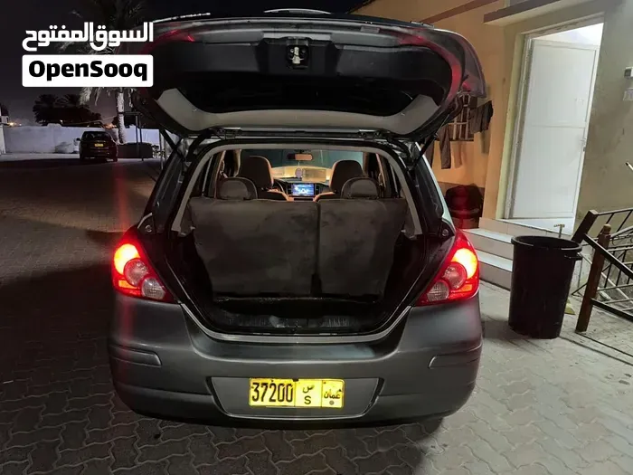 Nissan Versa 2009 photo 4