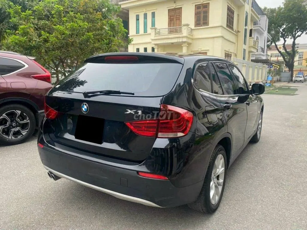 BMW X1 2010 photo 2