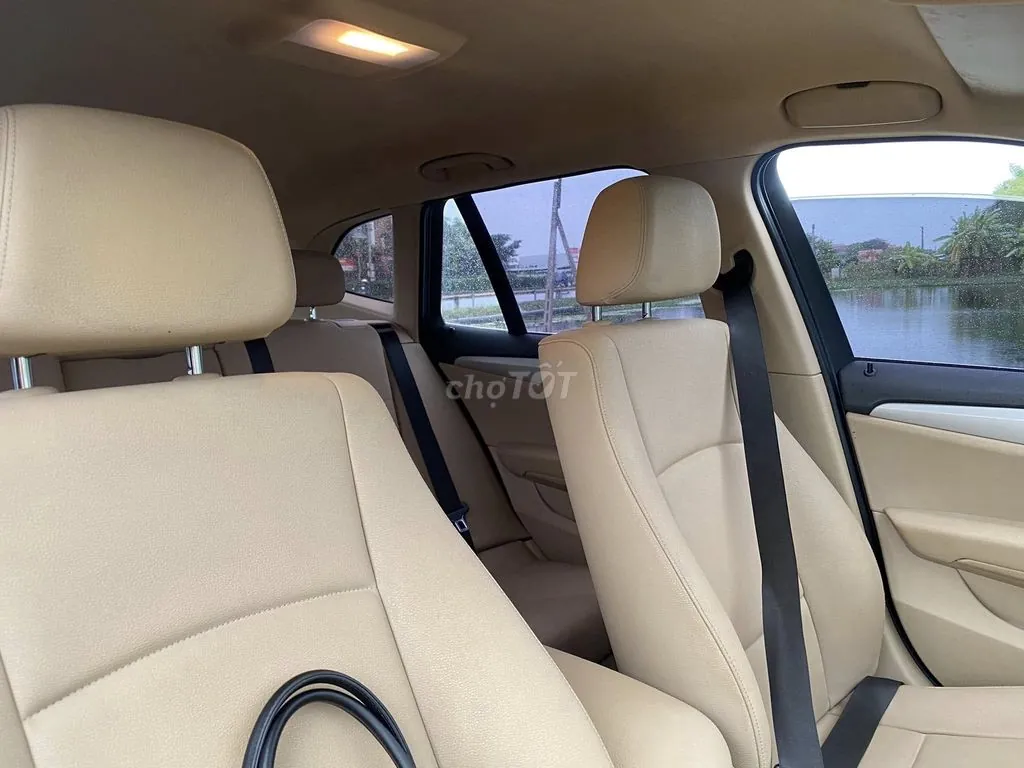BMW X1 2010 photo 5