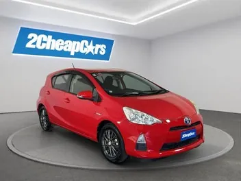 Toyota Aqua 2014 photo 4