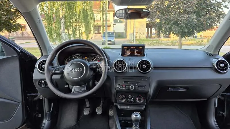 Audi A1 2012 photo 5