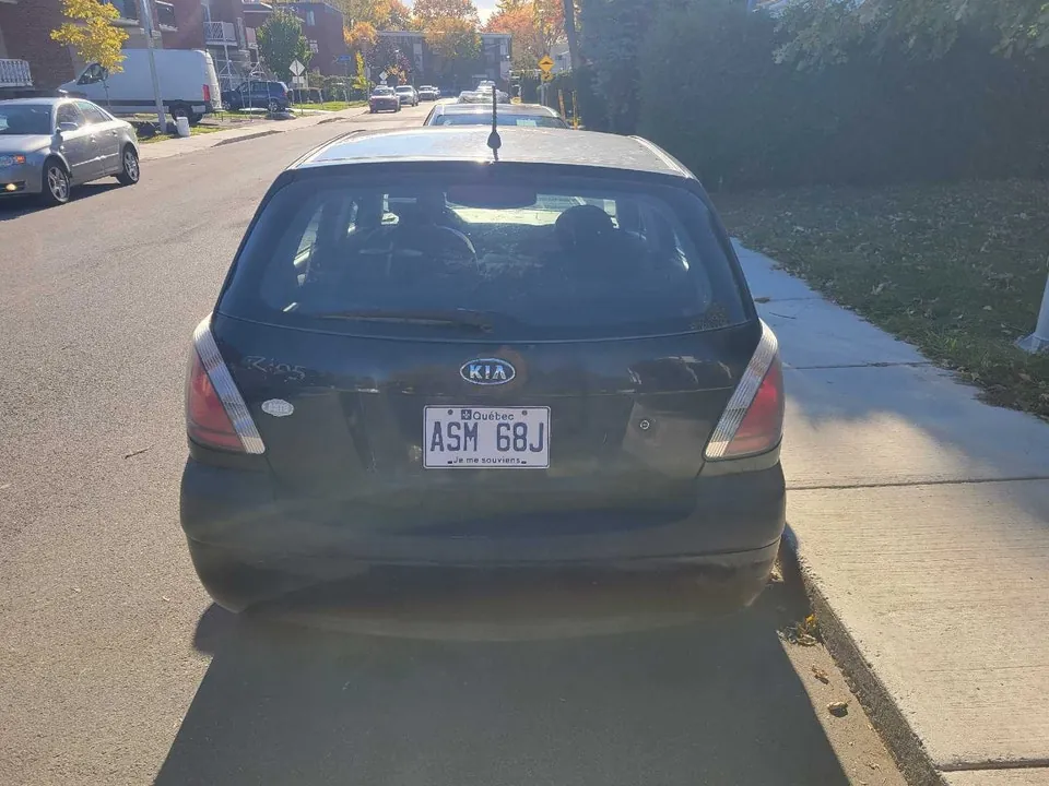 Kia Rio5 2006 photo 3