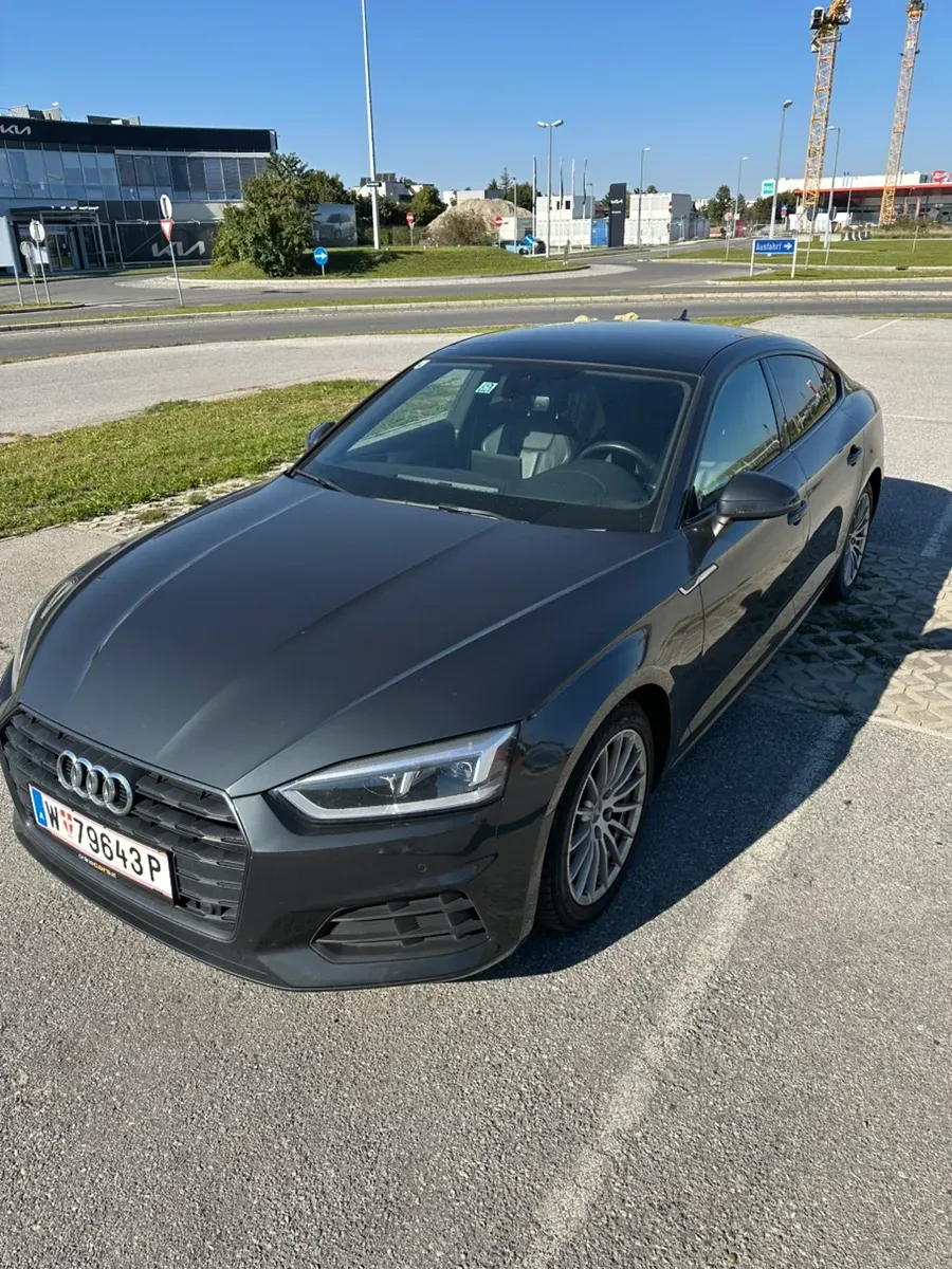 Audi A5 2019 photo 2