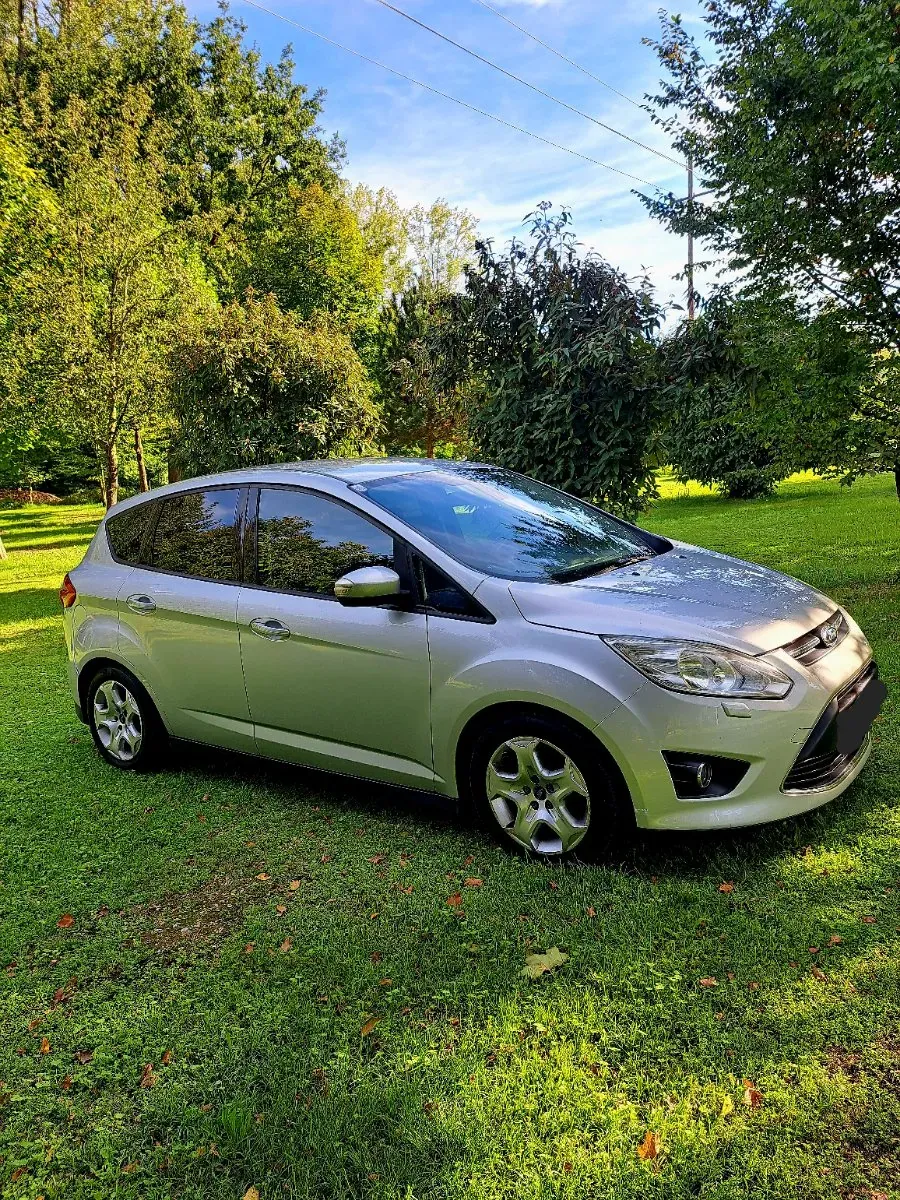 Ford C-Max 2012 photo 3