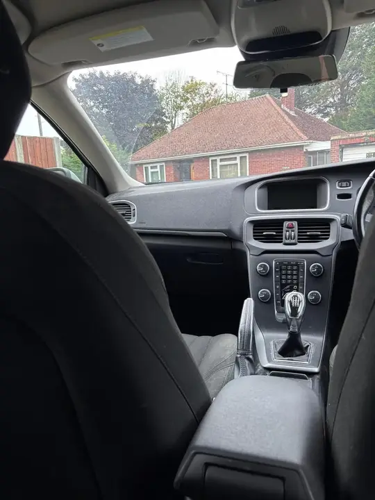 Volvo V40 2014 photo 5