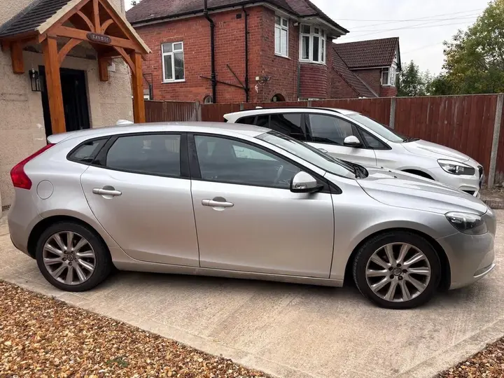 Volvo V40 2014 photo 3