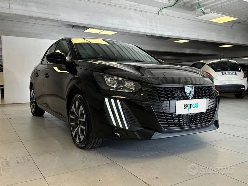 Peugeot 208 2024 photo 5