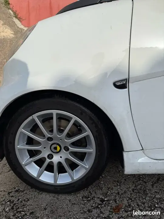 Smart Fortwo 2011 photo 3