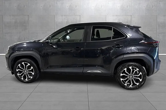 Toyota Yaris Cross 2023 photo 2