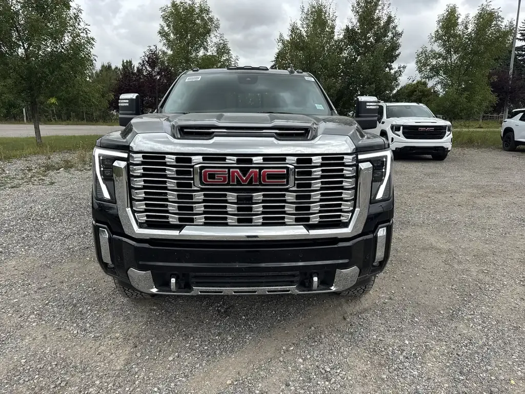 GMC Sierra 3500Hd 2026 photo 2