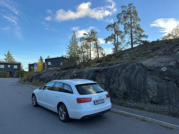 Audi A6 2012 photo 3
