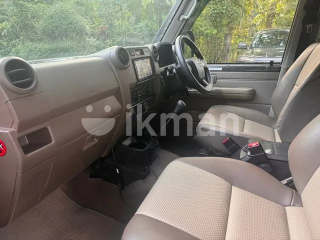 Toyota Land Cruiser 79 2025 photo 4