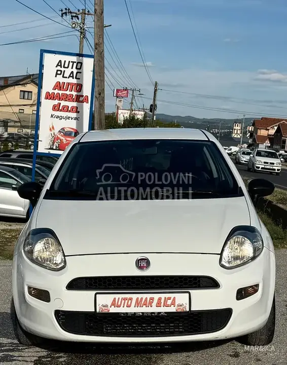 Fiat Grande Punto 2013 photo 5