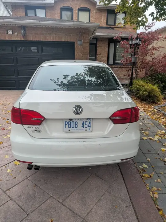 Volkswagen Jetta 2012 photo 3