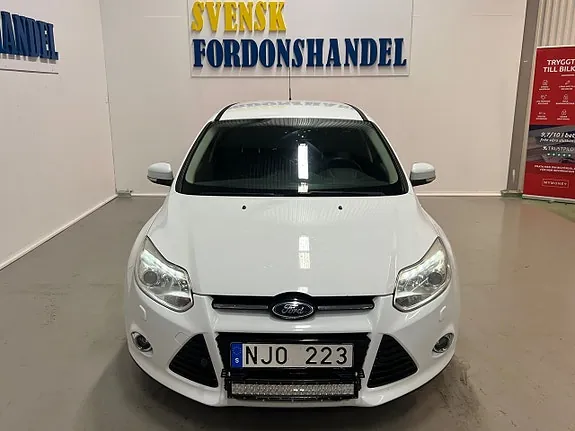 Ford Focus 2013 photo 3