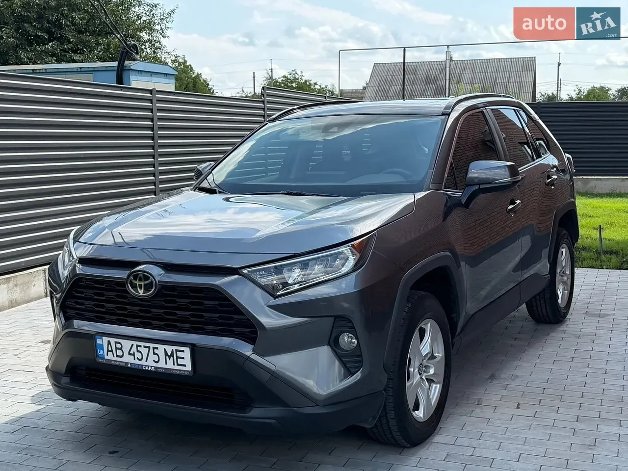 Toyota Rav4 2021 photo 2