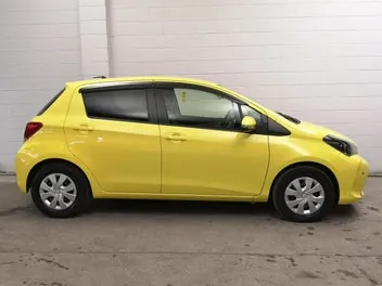 Toyota Vitz 2016 photo 4