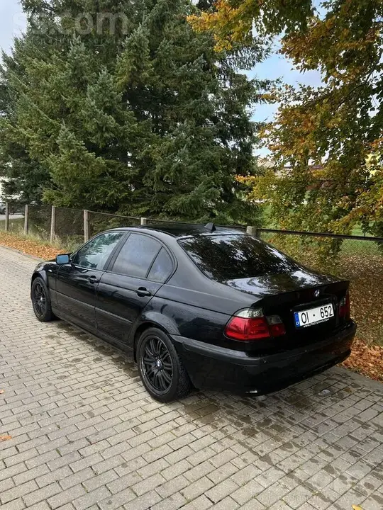 BMW 320D 2001 photo 2