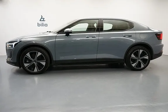 Polestar 2 2023 photo 2