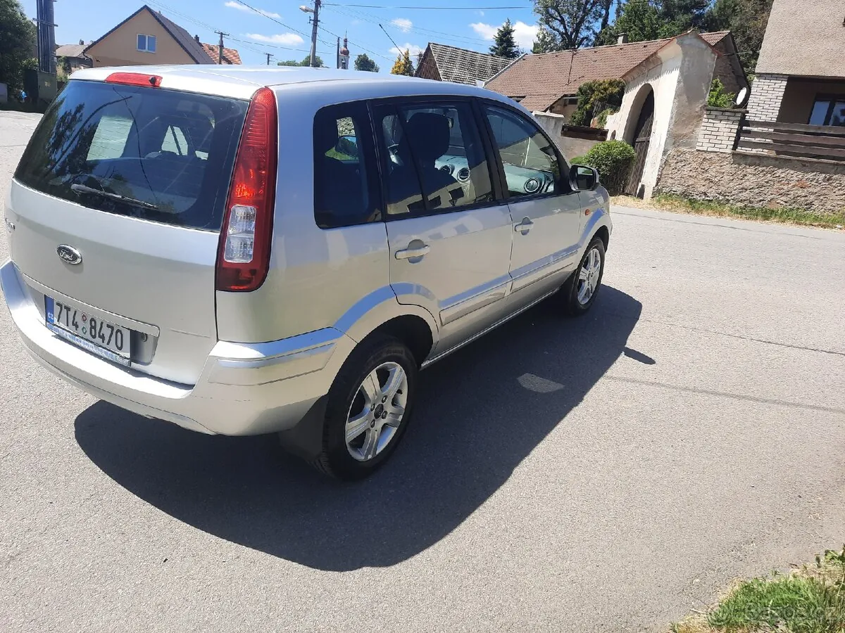 Ford Fusion 2011 photo 3