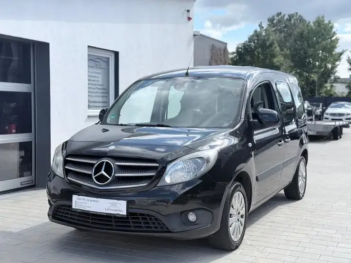 Mercedes-Benz Citan Tourer